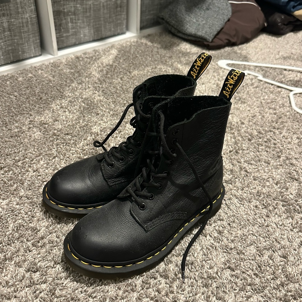 Dr. Marten boots